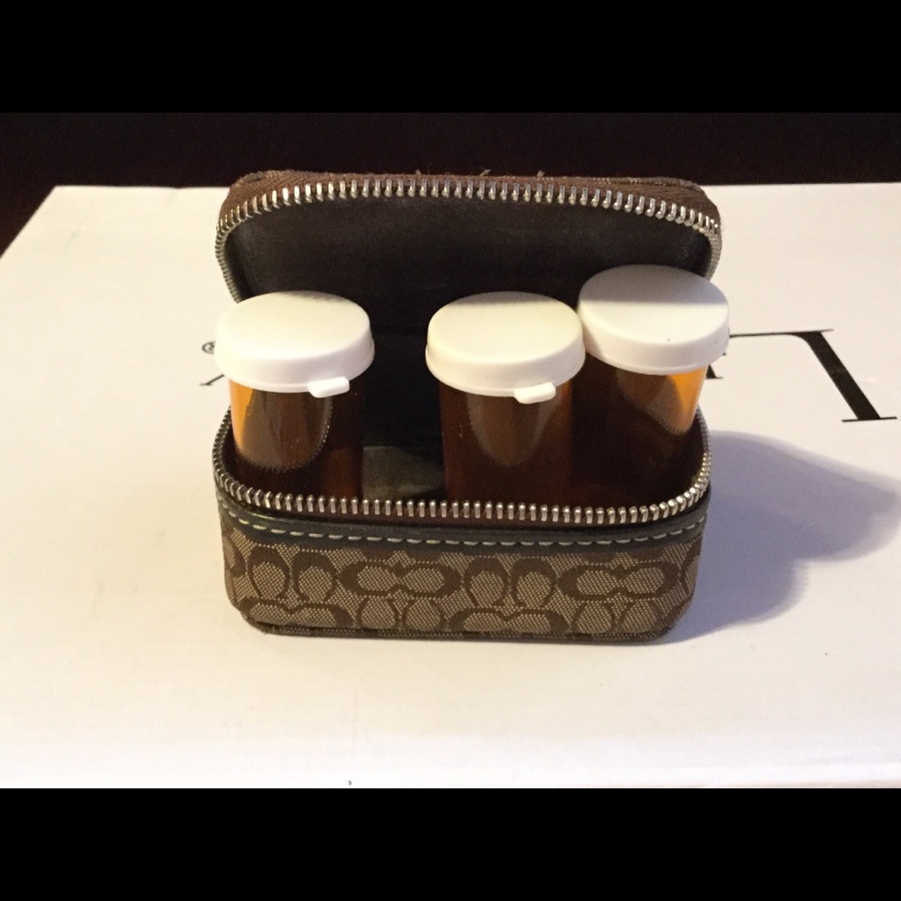 Coach travel pill case EUC includes bottles - Picture 1 of 6
